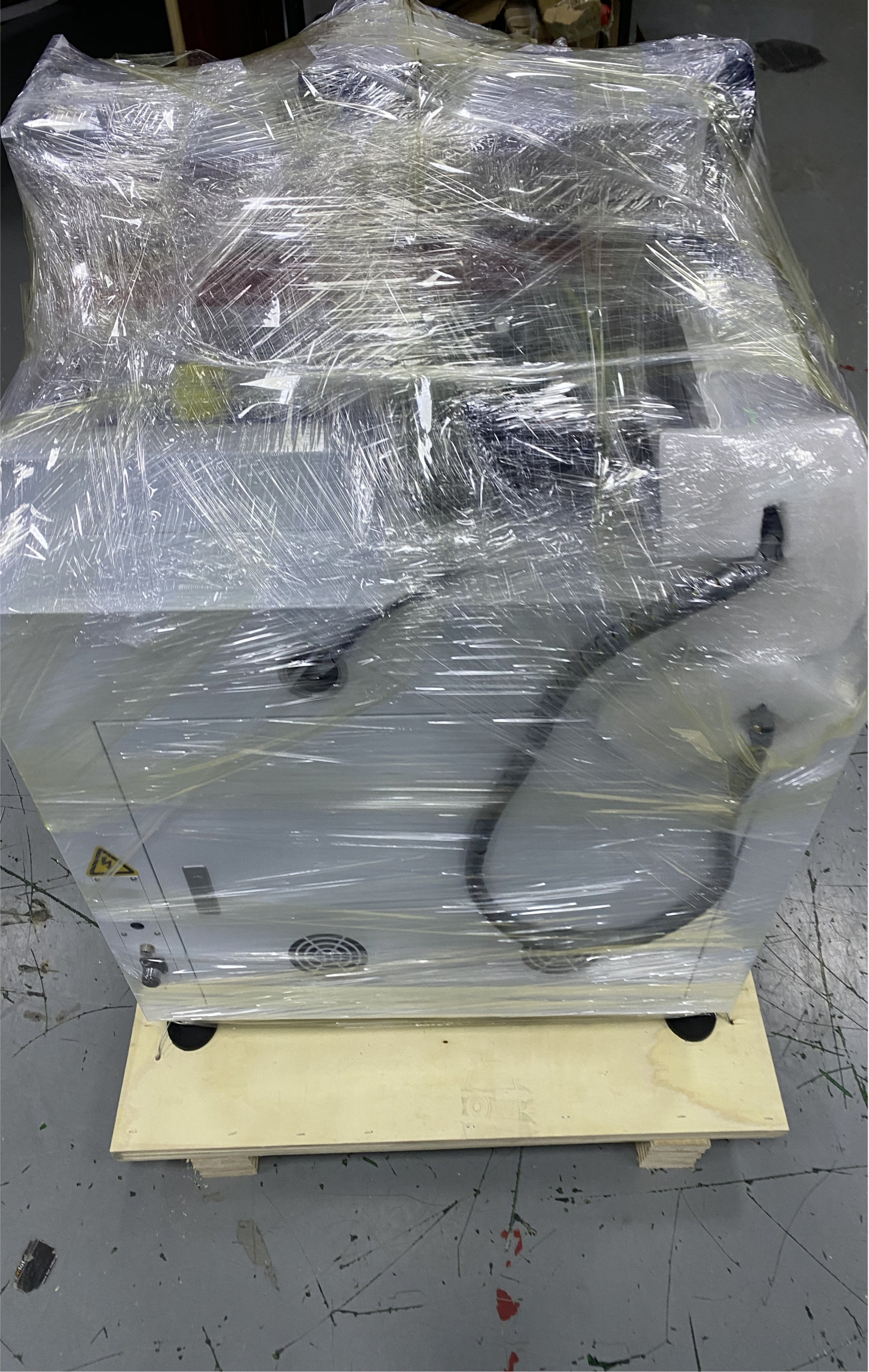 THF50 desktop fiber laser marking machine engraving metal with Raycus fiber laser